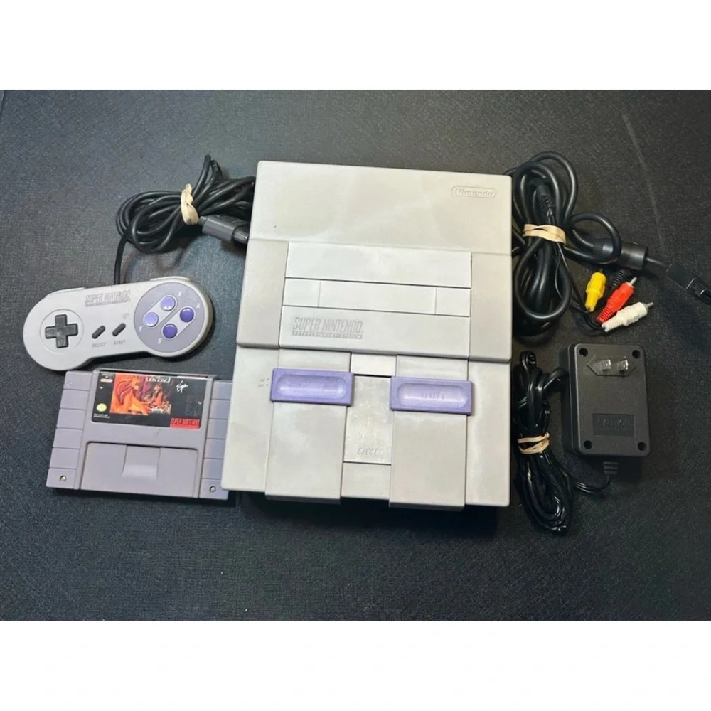 Nintendo Super NES Console - Gray with Purple Highlights